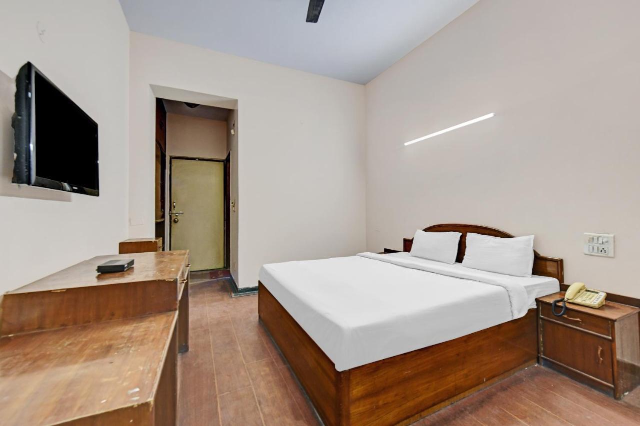 Capital O 84122 Hotel Trilok Palace Jaipur Luaran gambar