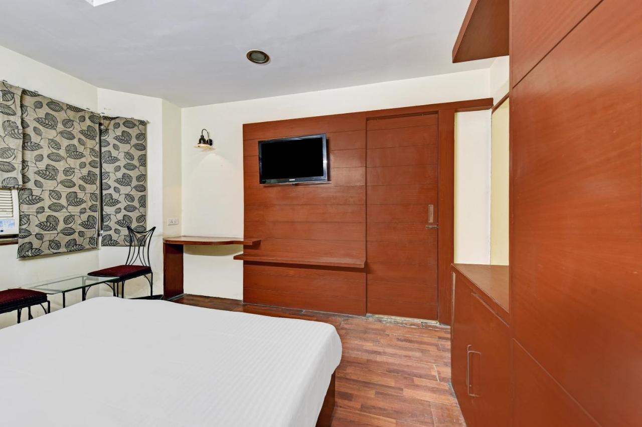 Capital O 84122 Hotel Trilok Palace Jaipur Luaran gambar