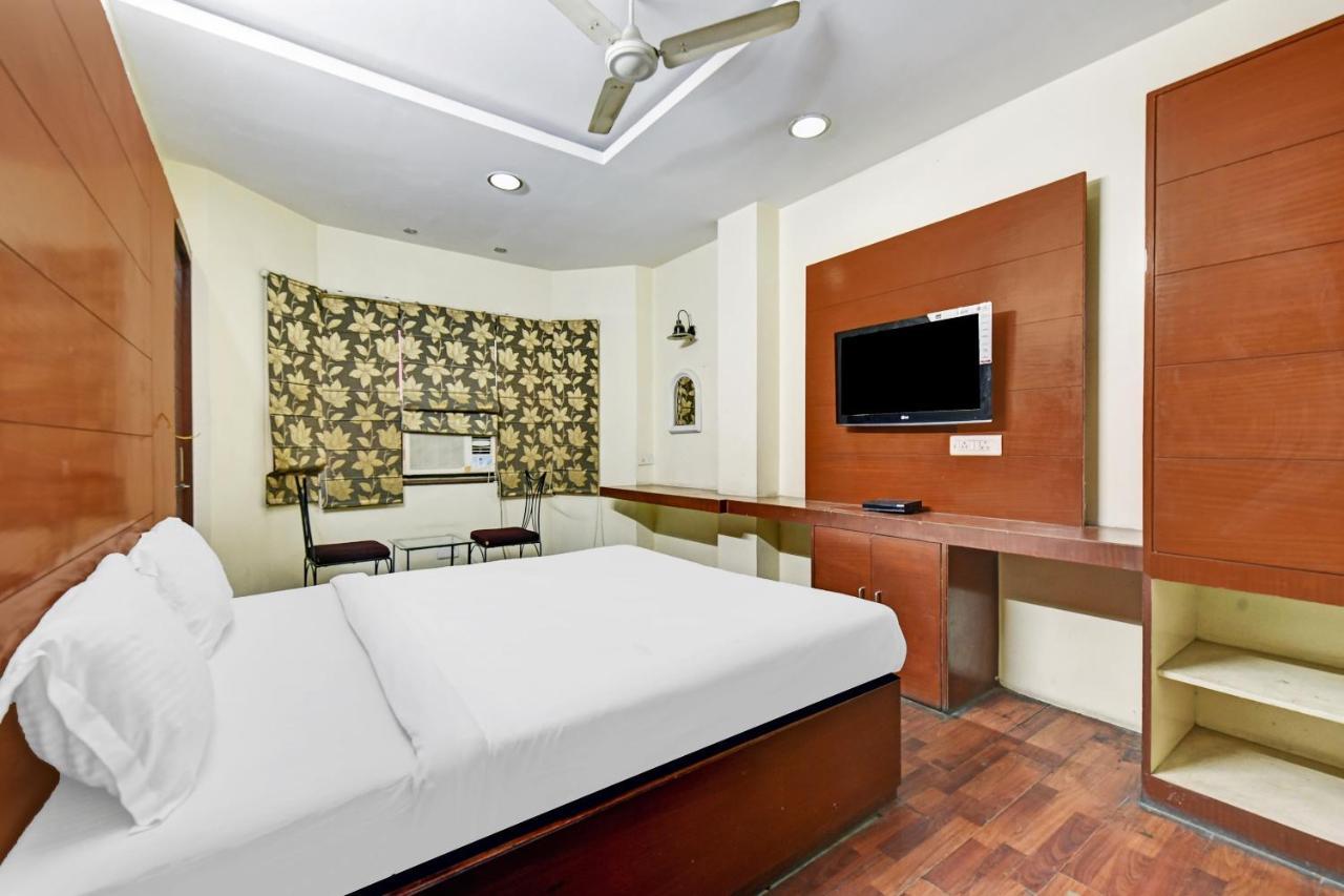 Capital O 84122 Hotel Trilok Palace Jaipur Luaran gambar